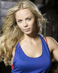 Laura Vandervoort